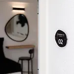 아파트 Commercio Santorini Emporio (Santorini)