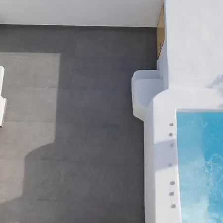 Commercio Santorini * Emporio (Santorini)