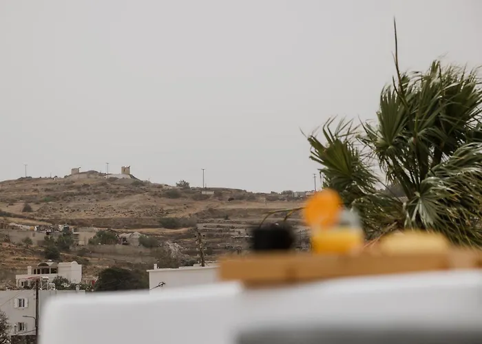 Commercio Santorini * Emporio (Santorini)