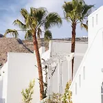 Commercio Santorini Emporio (Santorini)