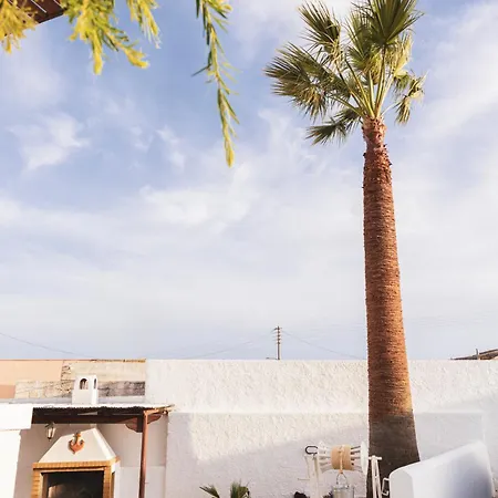 Commercio Santorini * Emporio (Santorini)