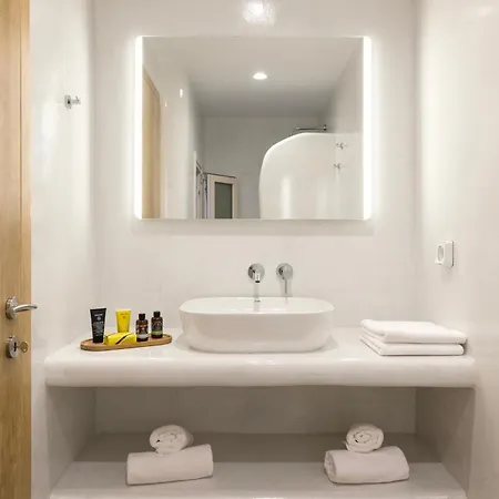 公寓 Commercio Santorini Emporio (Santorini)