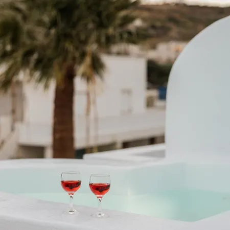 Commercio Santorini *